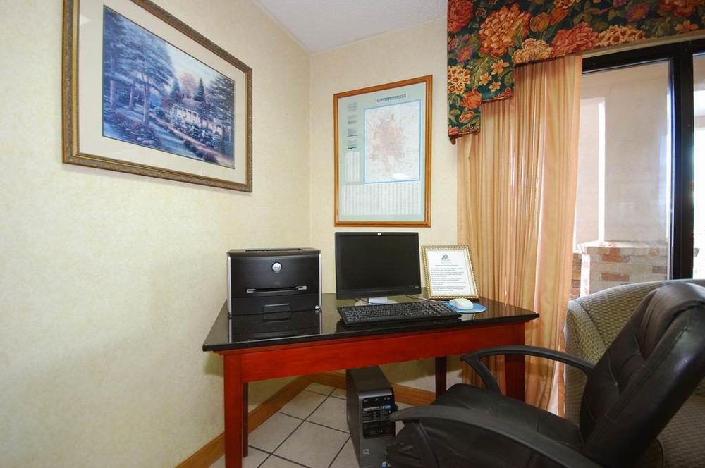 Best Western Chaffin Inn Murfreesboro Bisnis foto
