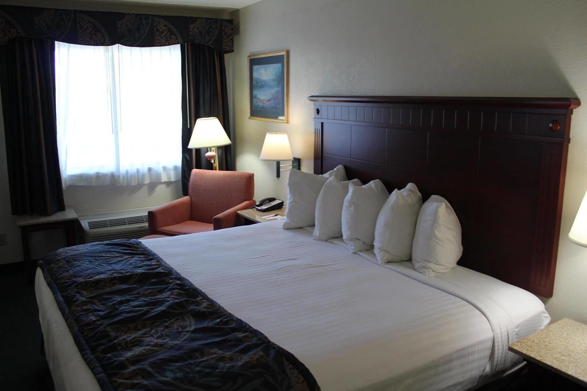 Best Western Chaffin Inn Murfreesboro Ruang foto